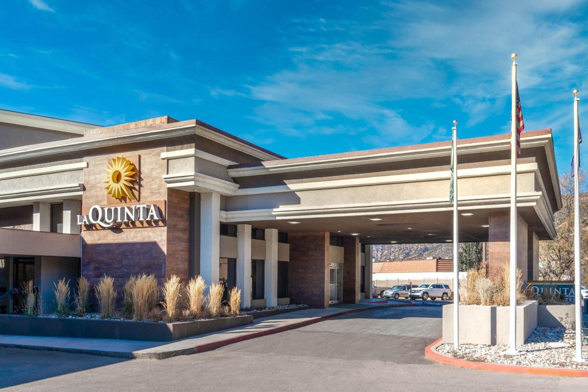 La Quinta By Wyndham Glenwood Springs Hotel Bagian luar foto